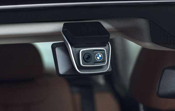 BMW-Advanced-Car-Eye_1.jpg